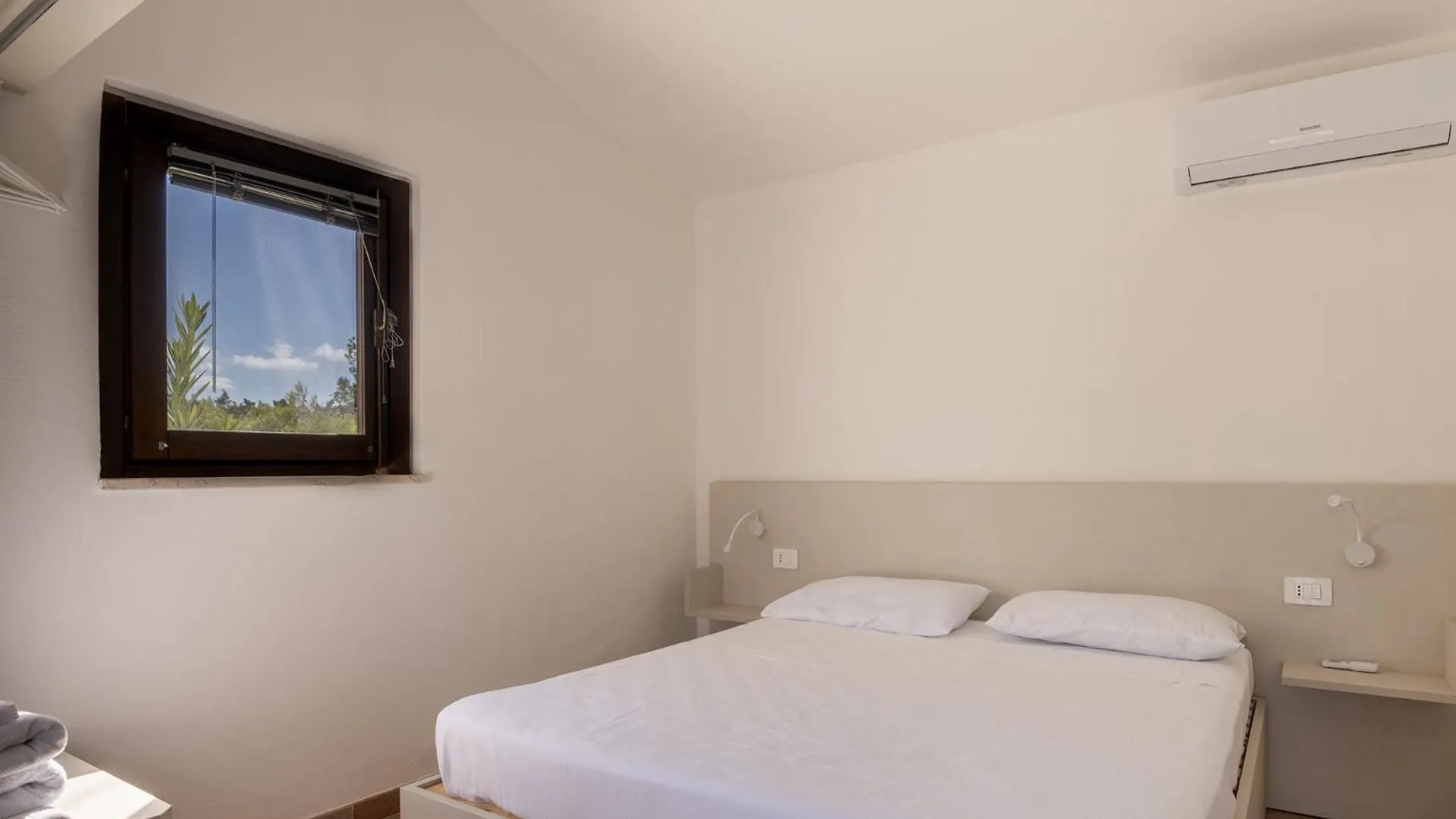 Q Resort Marina di Sorso 4*,